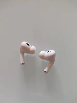 Apple AirPods Pro 2 con custodia MagSafe