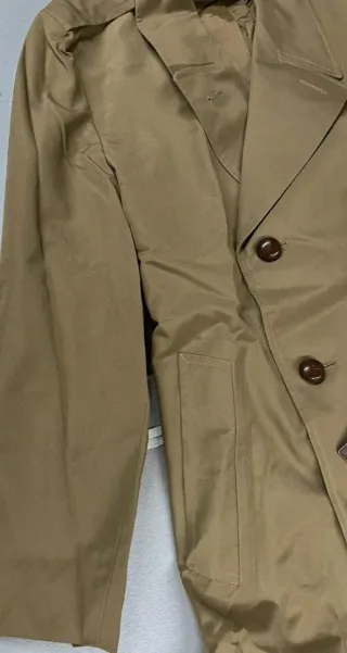 Gabardina tipo militar totalmente nueva