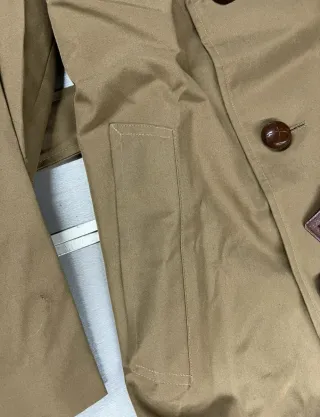 Gabardina tipo militar totalmente nueva