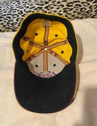 Gorra Adidas Los Angeles Lakers Amarilla