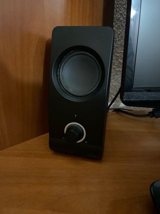 Schermo, Tastiera, Mouse e Altoparlanti