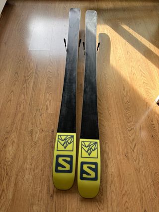 Esquís Salomon QST 92