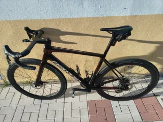 Megamo Raise Ultegra Di2