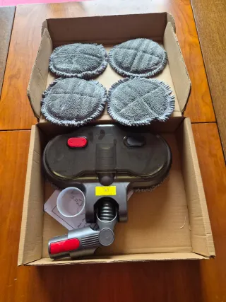 Cabezal Fregona Dyson + 4 Paños
