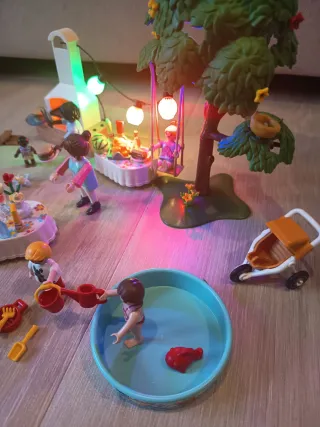 Playmobil 9272 Fiesta Jardín con Luces