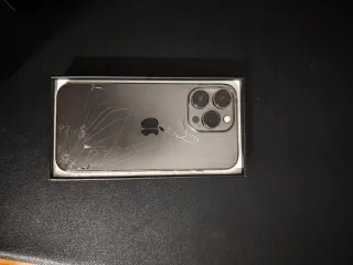 iPhone 13 Pro danneggiato