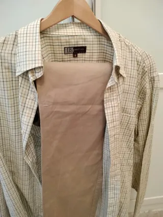 Pantalón hombre TLS beige + Camisa blanca 44