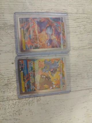 Carta Pokémon Charizard EX 330 HP SAR