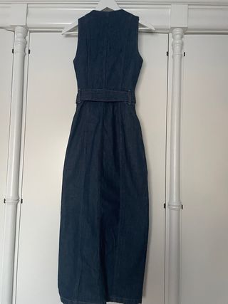Vestido vaquero midi Zara