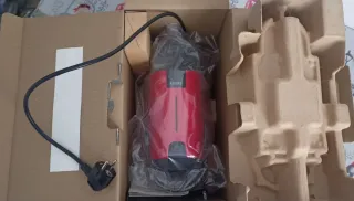 Cafetera de cápsulas Krups Roja