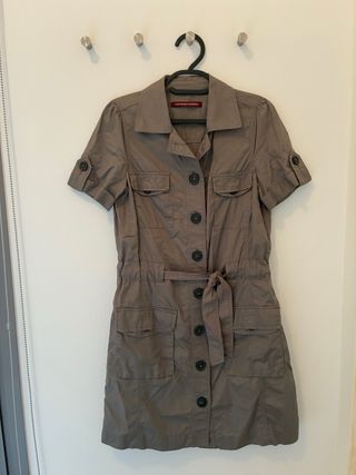 Vestido Comptoir des Cotonniers estilo militar