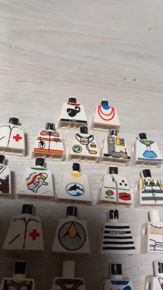 Lotto 51 Torsi LEGO Originali