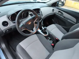 Chevrolet Cruze 2010