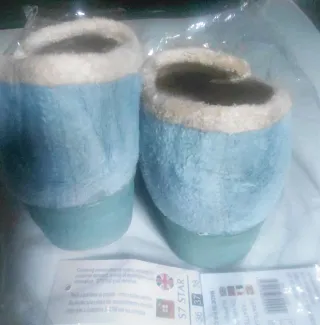 Zapatillas de estar en casa. N° 36. Usadas 1 vez
