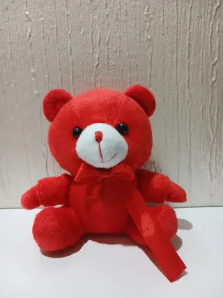 Peluche Oso Rojo con Lazo para Ocasión Especial.