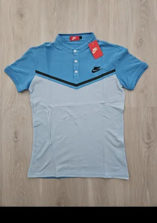 Camiseta Nike Beige y Blanca Talla XXL