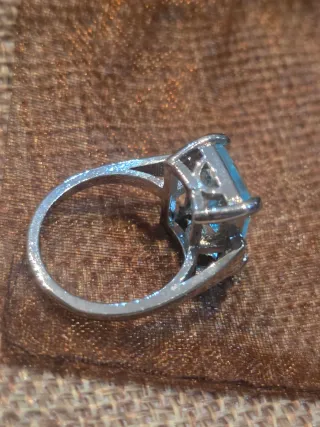 Anillo aguamarina talla 16