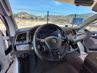 Volkswagen California Beach Automática 150 cv 2019
