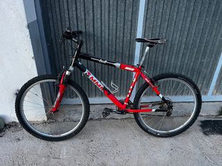 Bicicleta MMR Bull Roja y Negra