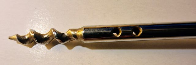 Sacacorchos y degollador para vino espumoso y vino