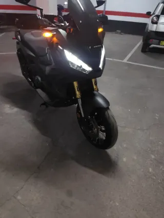 Honda X-ADV Negra Automática