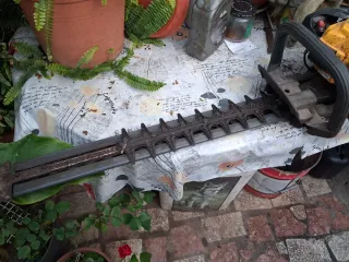 Cortasetos Stiga SHT 650 K