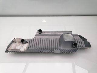 PLASTICO TOYOTA PRIUS+ 561257