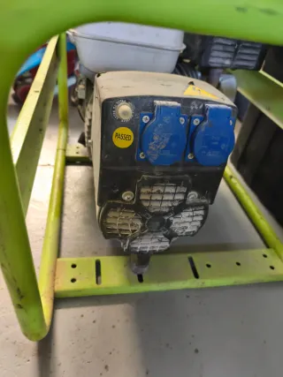 Generador Honda GX160