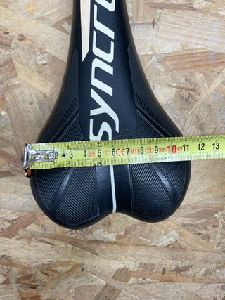 Sillín Syncros Negro.