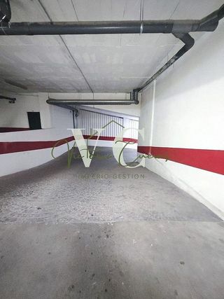 Garaje en alquiler en Paseo Marítimo de Levante en Vélez-Málaga