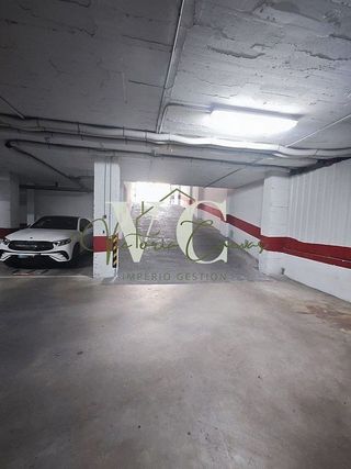 Garaje en alquiler en Paseo Marítimo de Levante en Vélez-Málaga