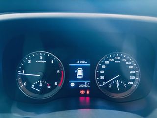 Hyundai Tucson 1.6CRDI Hybrid 48V SLE