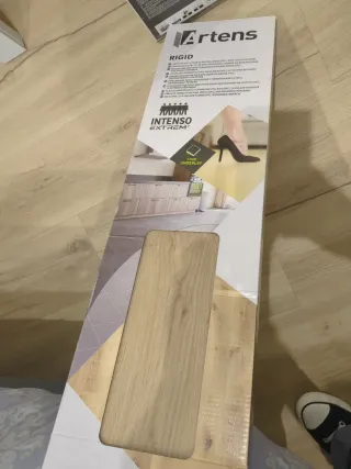 7 cajas (1.54m2/caja) Parquet Vinílico SPC Artens