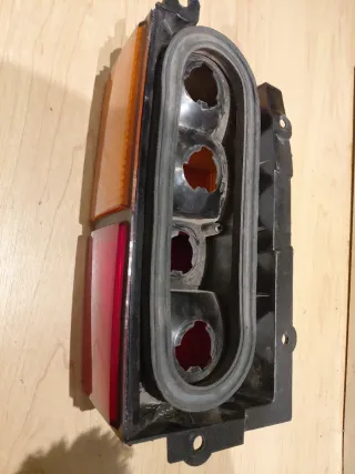 Piloto Trasero Izquierdo Jeep Cherokee XJ