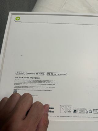 Portátil MacBook pro M5  14 pulgadas