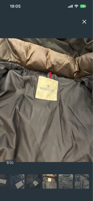 Plumas abrigo tres cuartos marrón.