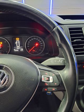 VOLKSWAGEN Transporter Furgon Corto TN 2.0 TDI 110