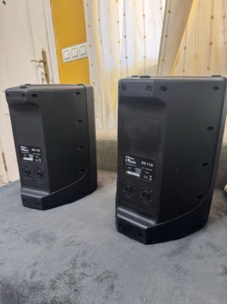 Par de altavoces TheBox PA110 (Negros).