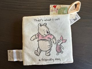 Libro sensorial tela bebé Disney nuevo a estrenar