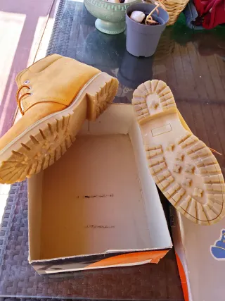 BOTAS NEWKERS HOMBRE NUMERO 45 A ESTRENAR