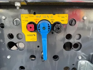 URGE VENDER SCHMITZ 27m³ Volquete