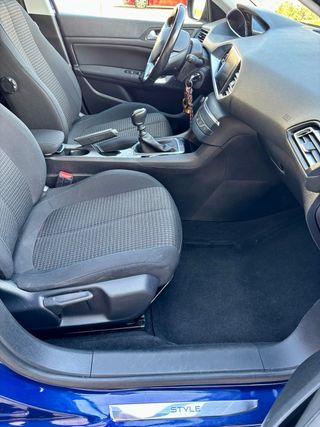 Peugeot pure Tech 308 2020