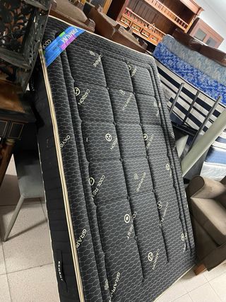 Colchones como nuevos 120/150 80 unidad