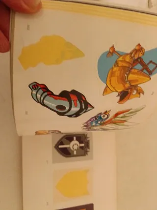 Libro de pegatinas Bomb Studio Rarekwai