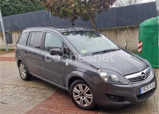 Opel Zafira 2012