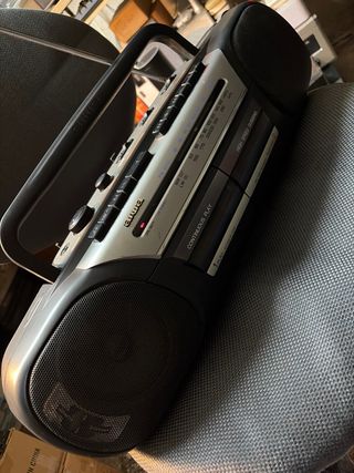 Aiwa CS-W520 Radio Cassette Doble