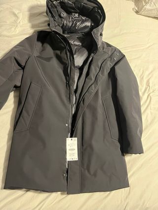 Abrigo plumífero Zara negro