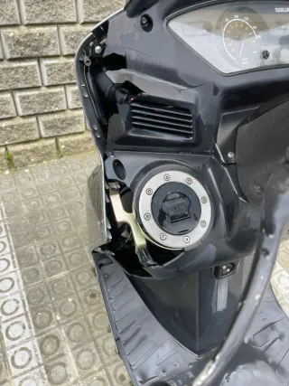 Daelim S2 125cc Maxi Scooter