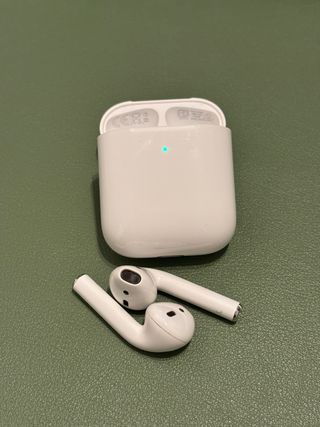 AirPods 2 (2019) Ricarica Wireless