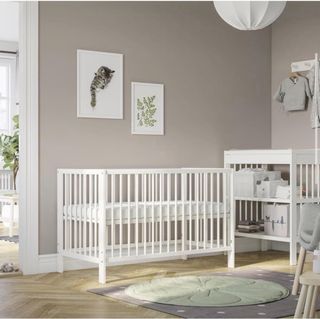 Cuna IKEA GULLIVER 60x120 y colchon ikea como nuev